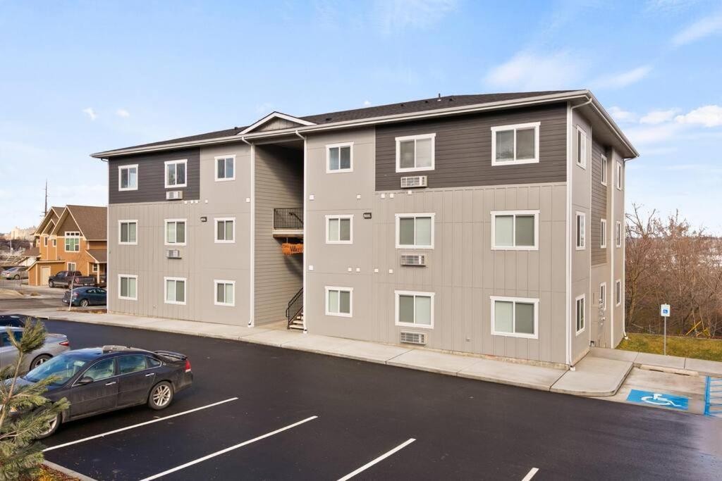 New 2 Bed 2 Bath Near Perry District And Dt Apartment Spokane Exterior foto